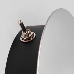 Pen vegglampe Dorothea med hvitt stoffskjerm