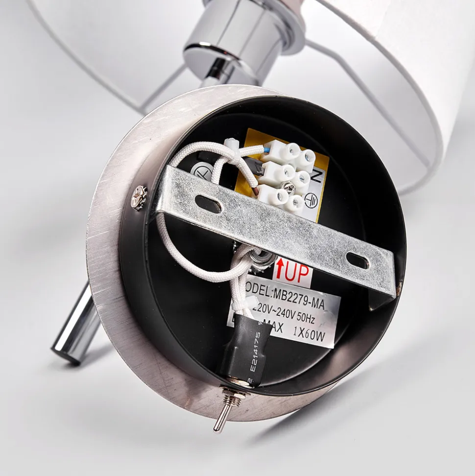 Pen vegglampe Dorothea med hvitt stoffskjerm