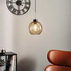 Pendellampe Gota med røykglasskjerm i kuleform