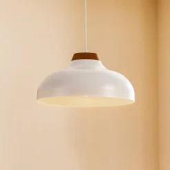 Pendellampe Gus med metallskjerm, hvit