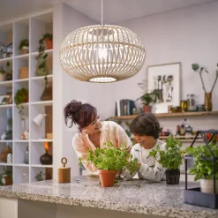 Philips E27 LED-pære A60 4W 840lm 4 000 K klar