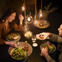 Philips E27 LED-pære rustikk ST64 3,1W 1800K gull