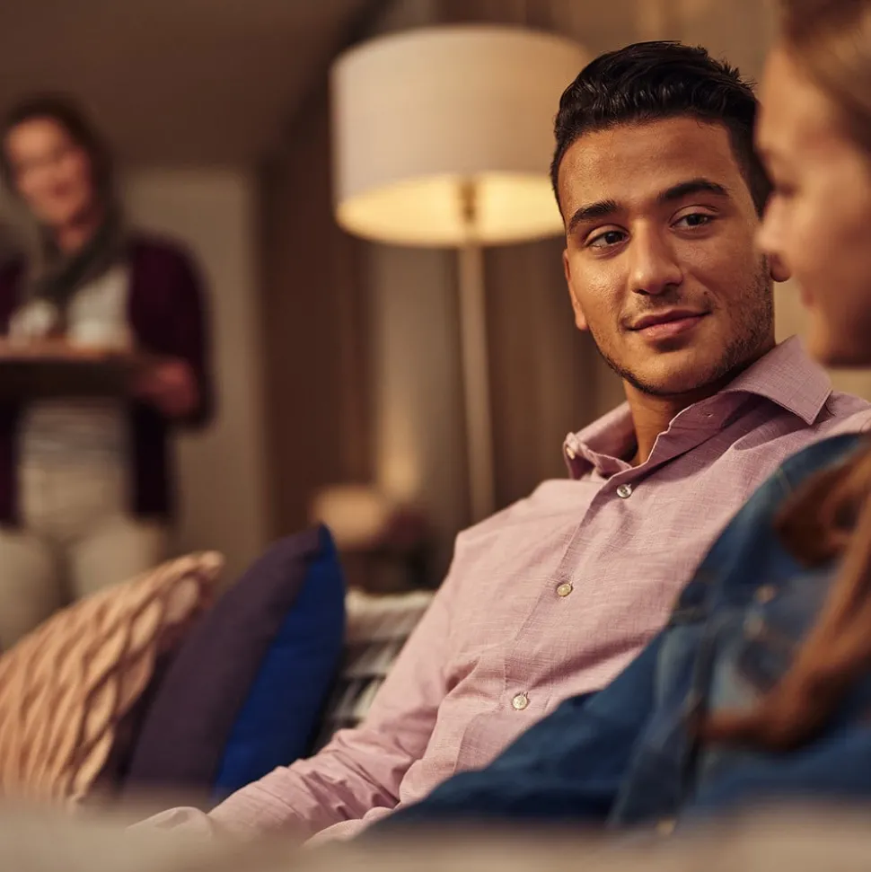 Philips E27 LED-pære WarmGlow 3,4 W matt, dimbar