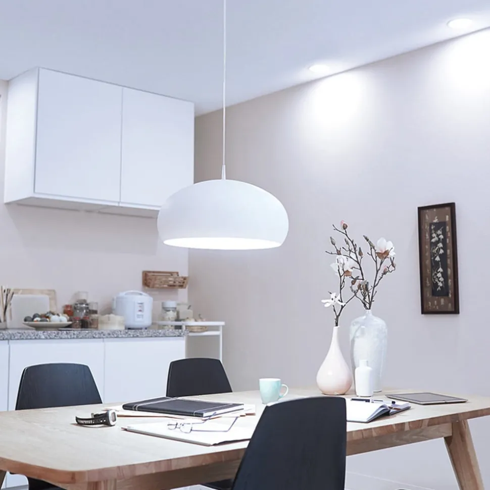 Philips E27 LED-rørpære 9,5W varmhvit