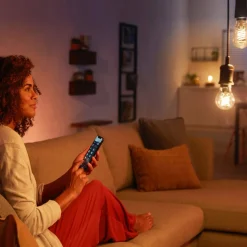 Philips Hue hvit filamentpære globe G93 E27 7,2W