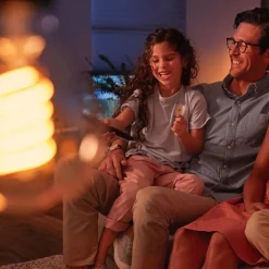 Philips Hue hvit filamentpære globe G93 E27 7,2W