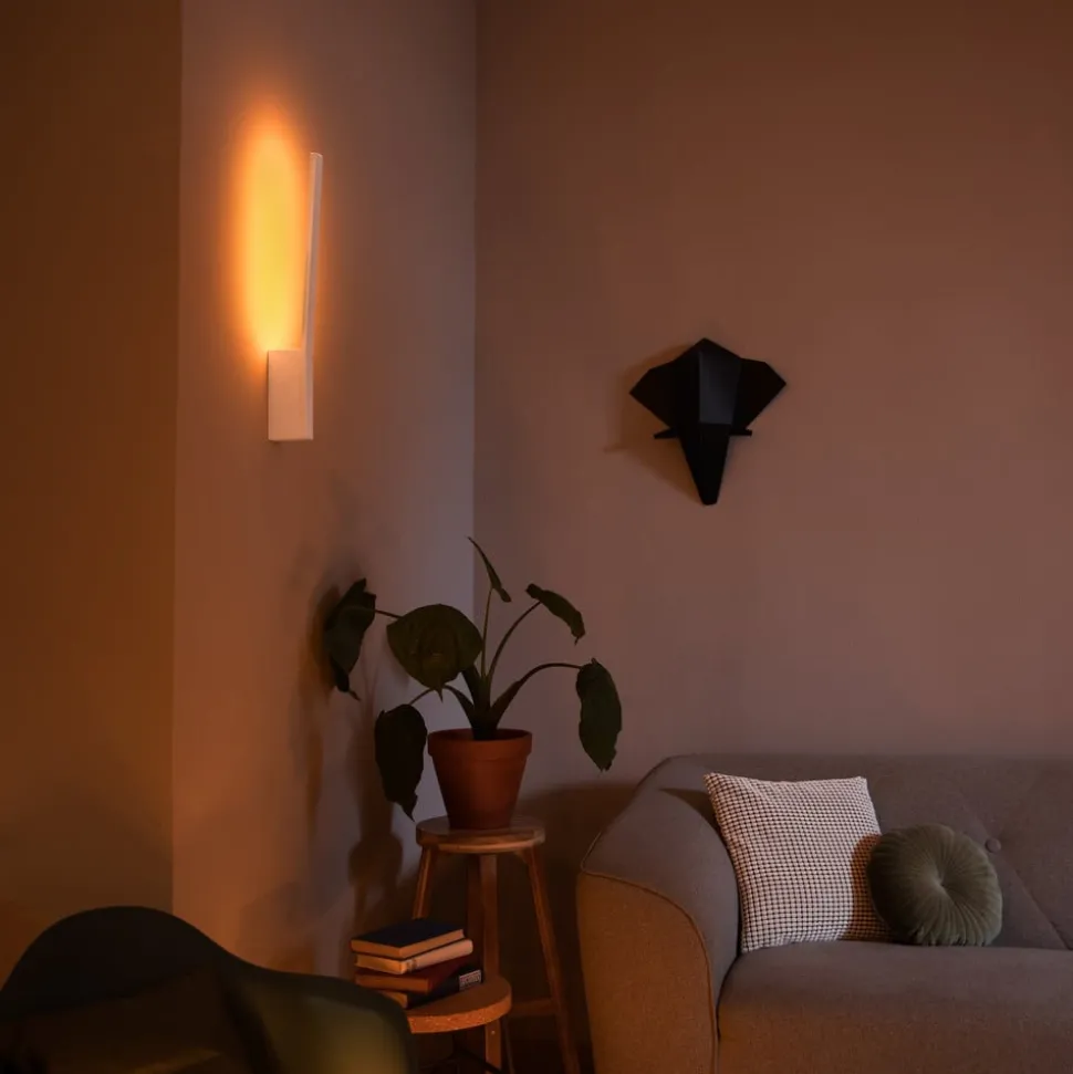 Philips Hue Liane LED-vegglampe, RGBW, hvit