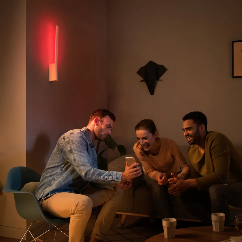 Philips Hue Liane LED-vegglampe, RGBW, hvit