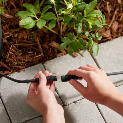 Philips Hue Outdoor NV-kabel 2,5 m + T-plugg