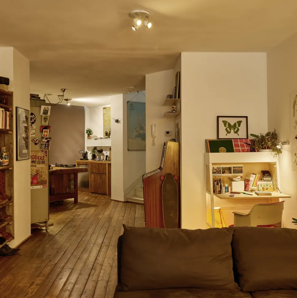 Philips LED-pære, E14 B35, 3,4 W, 2700 K, WarmGlow