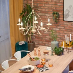 Philips LED-pære, E14 B35, 3,4 W, 2700 K, WarmGlow