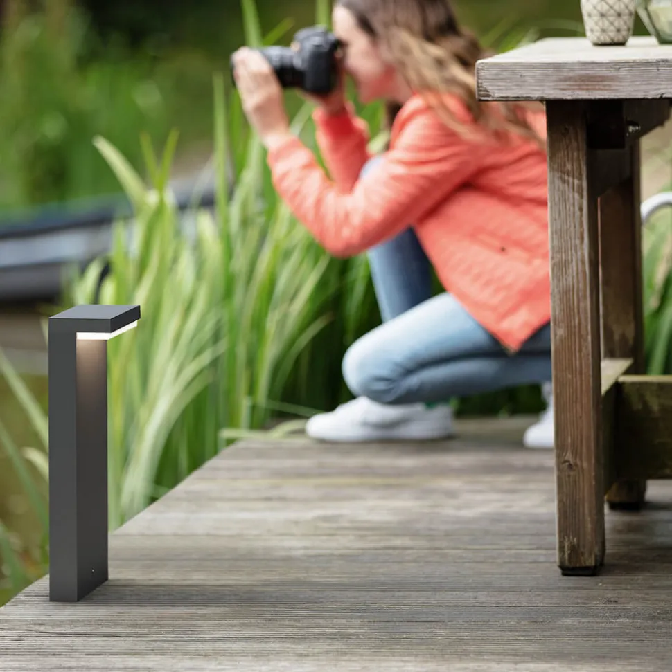 Philips LED-sokkellampe Bustan, 2700 K