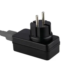 Pluggbar strømforsyning 3924015 for 12 V utelamper, svart