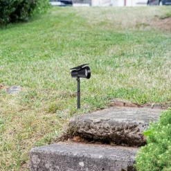 Prios LED-solspotlight Birko, høyde 56 cm, svart, jordspyd