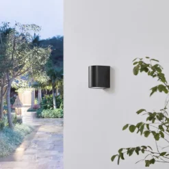 Prios utendørs vegglampe Irfan rund svart 10 cm