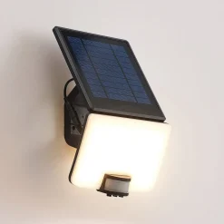 Prios Yahir LED-solcelleveggspot sensor svart