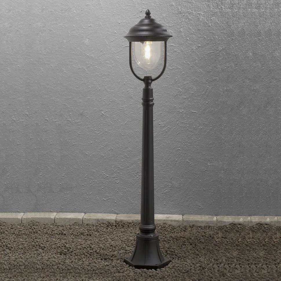 Romantisk PARMA gatebelysning i svart