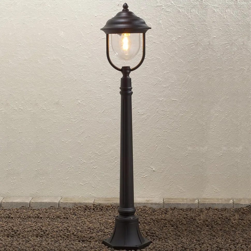 Romantisk PARMA gatebelysning i svart