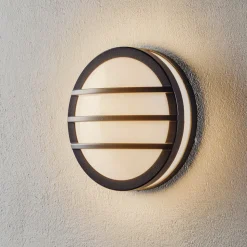 Rund utendørs vegglampe NANDIN