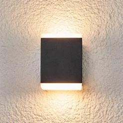 Sarah utendørs LED vegglampe med diffusor