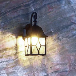 Sargas utendørs vegglampe, E27, svart