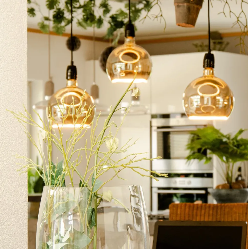 Segula LED-Floating G200 E27 4,5W 922 gull, dimbar