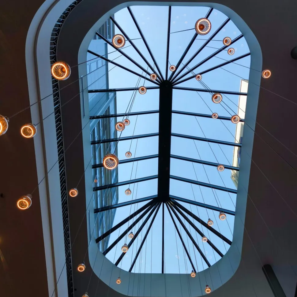 SEGULA LED-globe flytende G200 E27 6W twist røyk