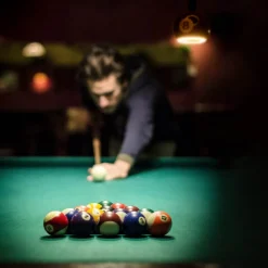 Segula LED-globus Flytende Billard svart 8, E27, G200 4 W 922