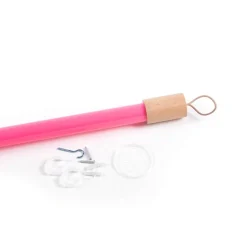 SELETTI LED-lampe Linea, fuchsia, detaljer i tre, universal