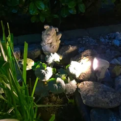 Sendling LED-lampe med jordspyd laget av trykkstøpt aluminium