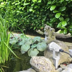 Sendling LED-lampe med jordspyd laget av trykkstøpt aluminium