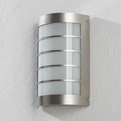 Sensor-LED-lampe Aqua Marco med raster i stål