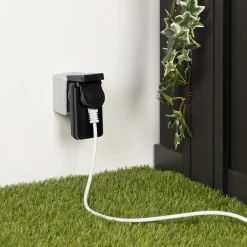 sett med 2 radiostyrte stikkontakter SH4-99654 Utendørsområde