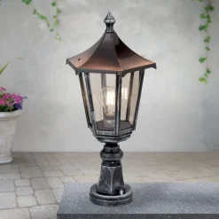 Sjarmerende ANTOINE sokkellampe