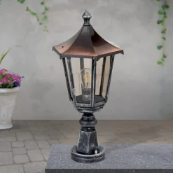 Sjarmerende ANTOINE sokkellampe