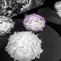 Slamp Veli – design-bordlampe, Ø 32 cm, hvit