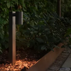 Sokkellampe Tin 50, svart, aluminium, IP44, GU10