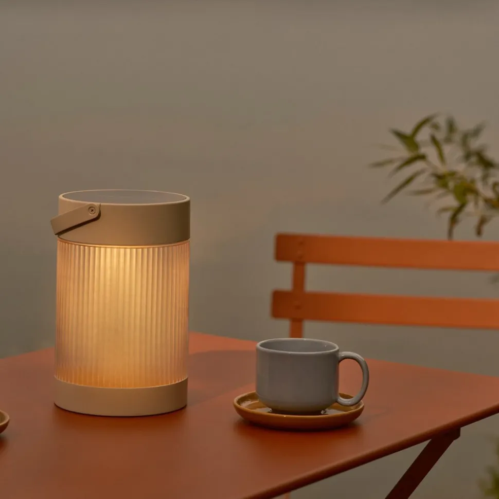 Solar bordlampe Coupar, sandfarget, plast, IP44