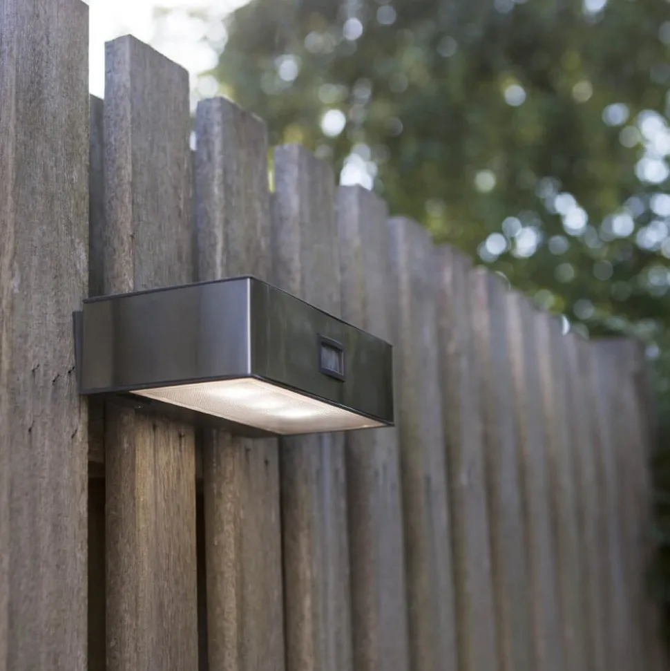 Solcelledrevet LED-sensor-utendørs vegglampe Brick