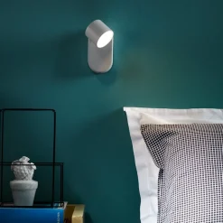 Star LED vegglampe, stillbar, hvit