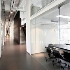 STEINEL IR Quattro COM1 AP tilstede.sensor påbygd