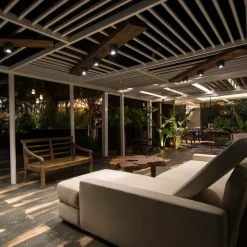 Subtil utendørs LED-takspot Tami