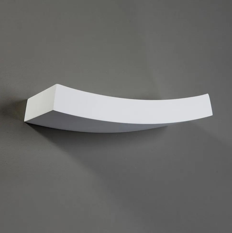 Svakt buet vegglampe Leander, malbar