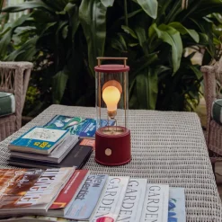 Tala bordlampe Muse Portable, rød, aluminium, E27 LED