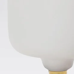 Tala LED-pære Oblo matt E27 6W 2 700 K 540 lm dimbar.