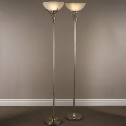 Tidløs stålampe LINEAS antikkmessing