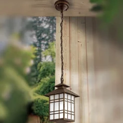 Tradisjonell utendørs pendellampe Ilka m. kjetting