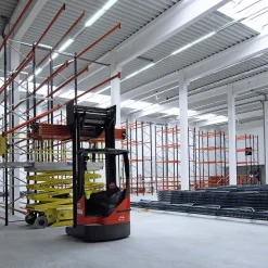 Tri Proof LED-våtromslampe 69,6 cm, 16,8 W