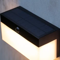 Utendørs LED-solcellevegglampe Fran, CCT