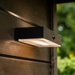 Utendørs LED-solcellevegglampe Fadi, CCT